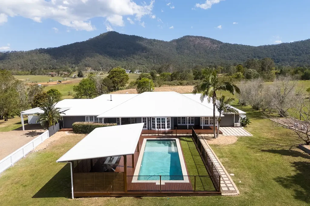 6 Horseshoe Court, Samsonvale, QLD 4520