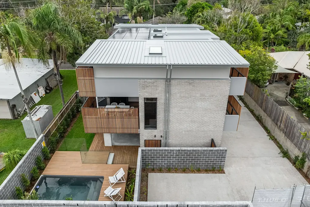 Byron Bay 3 Bedroom Two Brand-New Luxury Townhouses in the Heart of Byron Bay