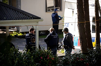 戒毒中心成犯罪中心？奥克兰戒毒所遭警方突袭，搜出枪弹毒品