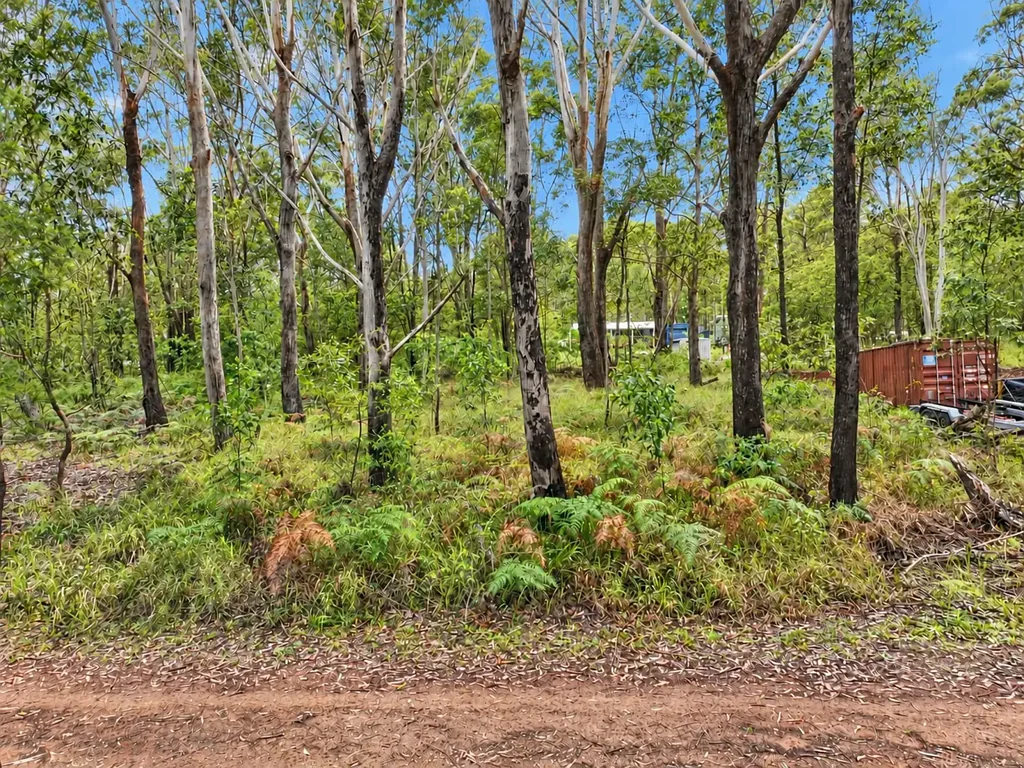 Russell Island 经济实惠的岛屿生活 $89,000 Affordable Island Living $89,000