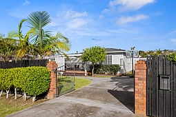 40 Walton Street, Red Beach