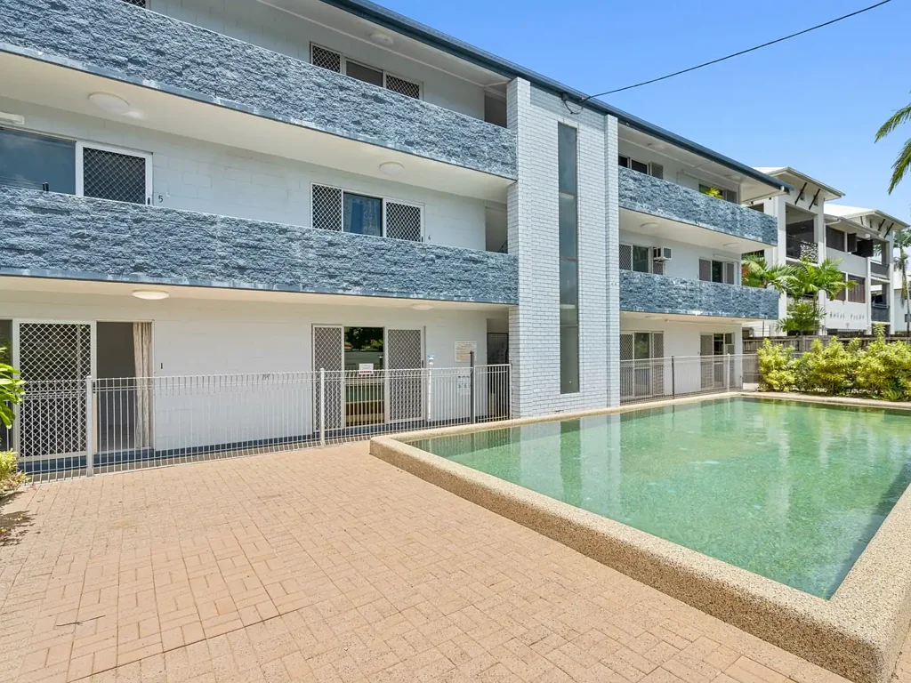 Cairns North 2房  Prime Inner-City Location, Affordable Investment Opportunity
