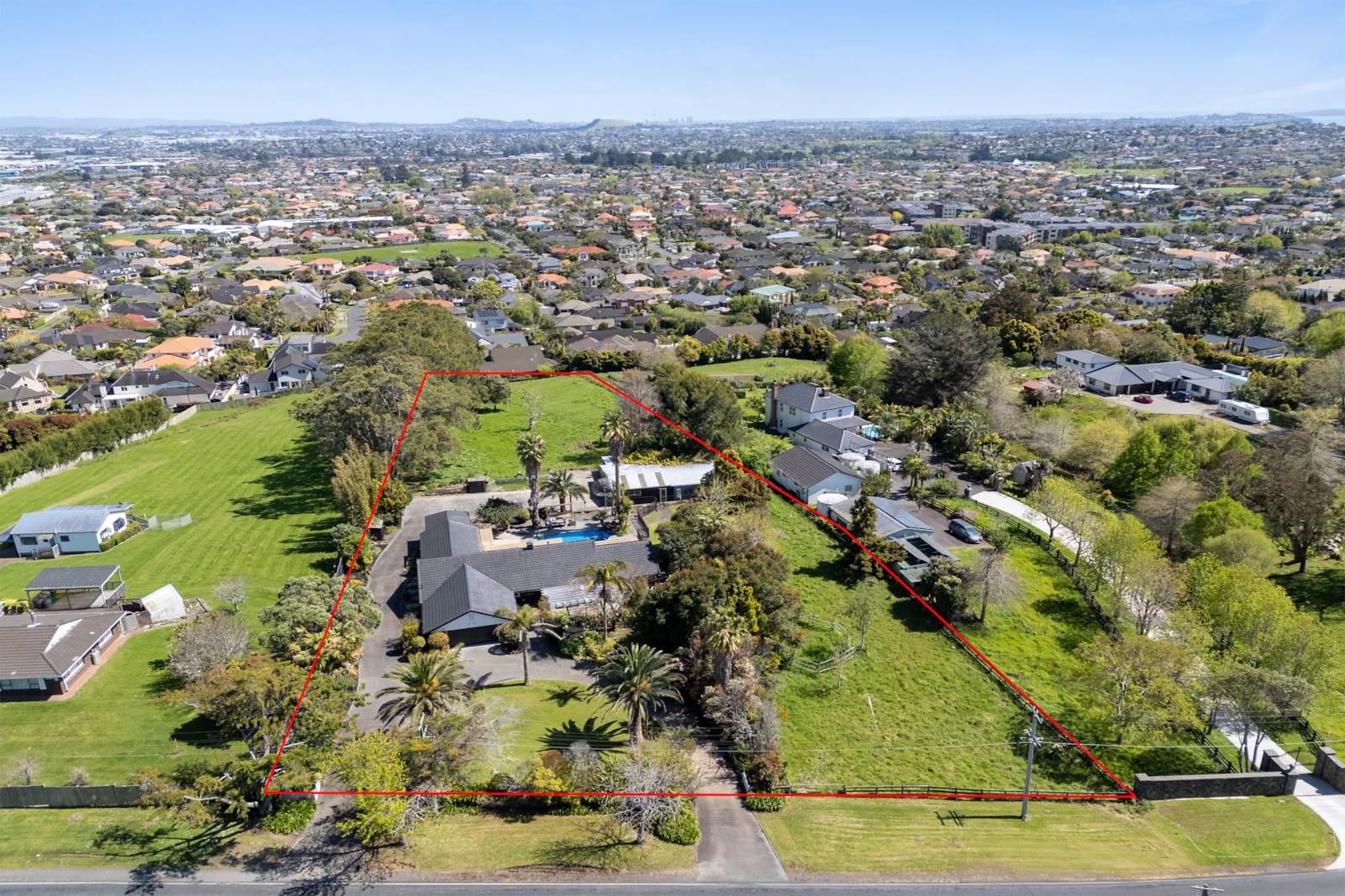 322 Point View Drive, Dannemora, Auckland - Manukau, 4 chambres, 4 salles de bain, Lifestyle Property