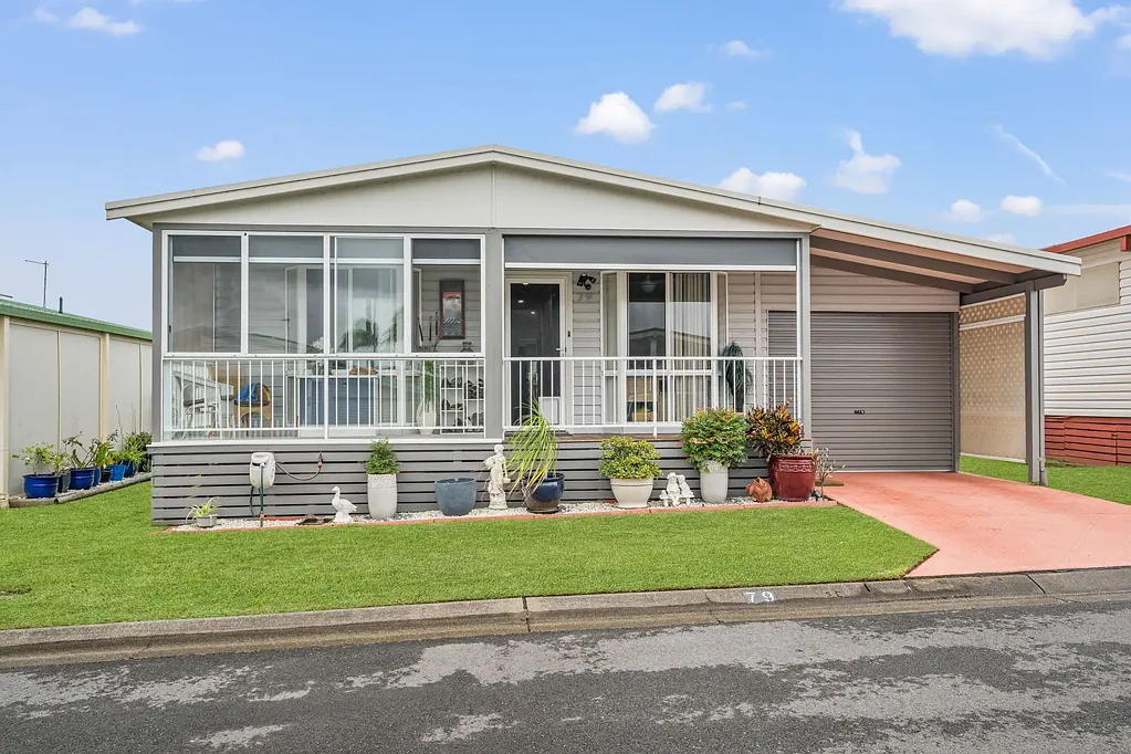 Port Macquarie 3 Bedroom Fully Renovated 3 Bedroom Home in The Retreat - Over 55's Lifestyle Village