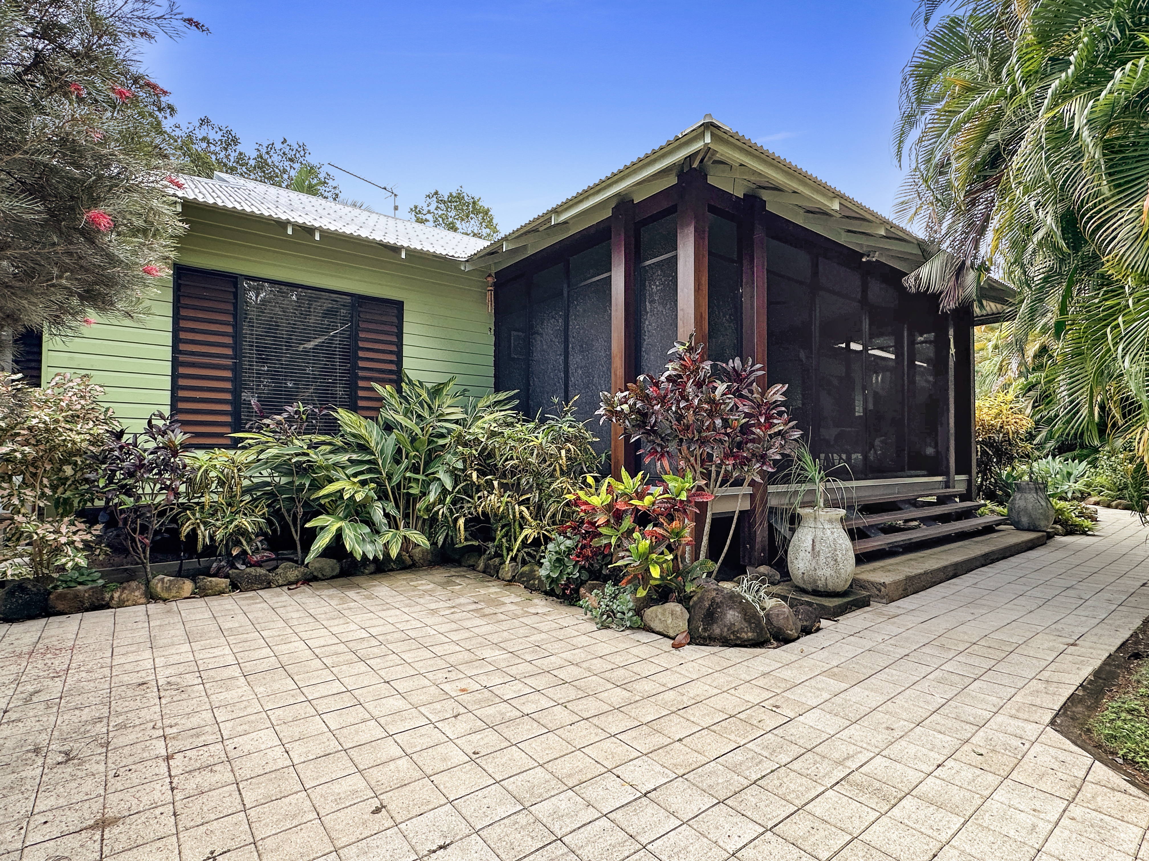 20 MANDALAY AV, NELLY BAY QLD 4819, 0 habitaciones, 0 baños, House