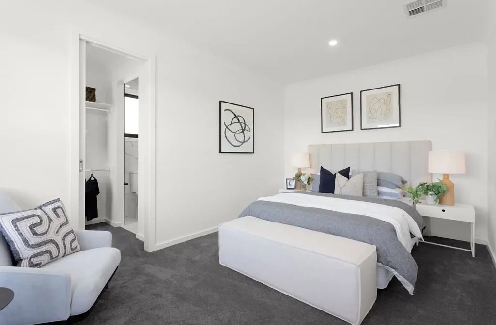 Clyde North 3 Bedroom Titled block and Fixed Pricing
