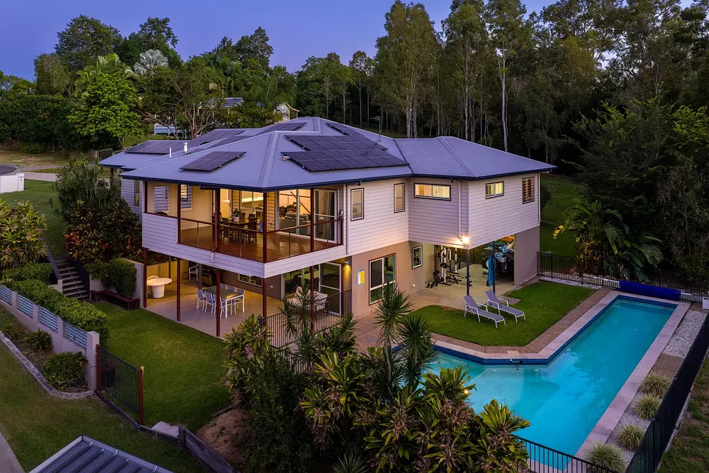Southside 4房  Executive Family Living with Resort Life Style Appeal