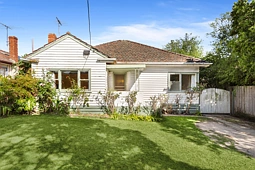10 Edinburgh Street, Box Hill South