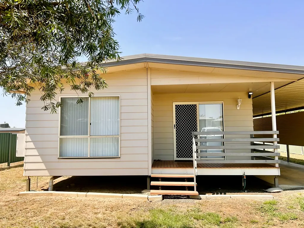 24 South Street, Roma, QLD 4455
