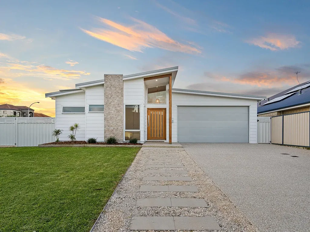 2 Mermaid Terrace, Singleton, WA 6175