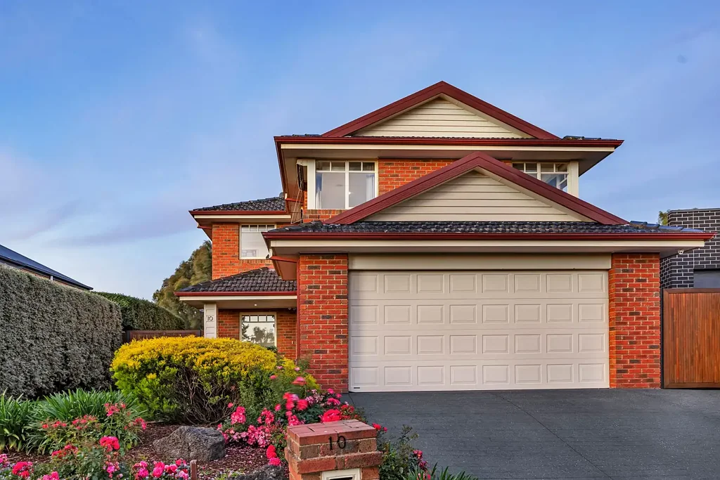 10 Astrid Court, Berwick, VIC 3806