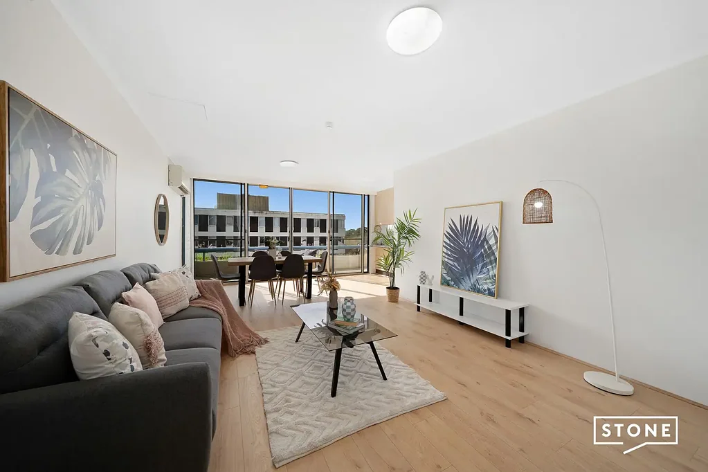 2/27 Railway Parade, Westmead, NSW 2145