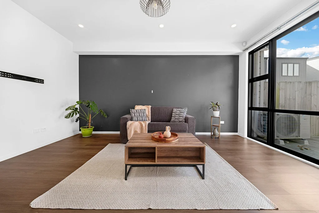Flat Bush 3房  Peace and privacy - all here on Routhmore