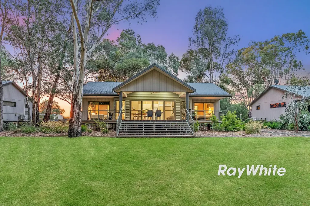 Moama 2房  #4 Riverspa - 91A Bett St Moama