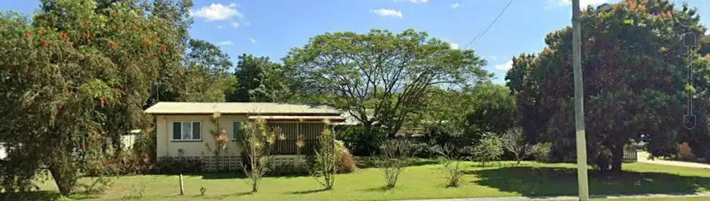 Finch Hatton 4Kwarto Authentic Queenslander Charm on a Spacious flat Block. Investment, retirement or lifestyle?