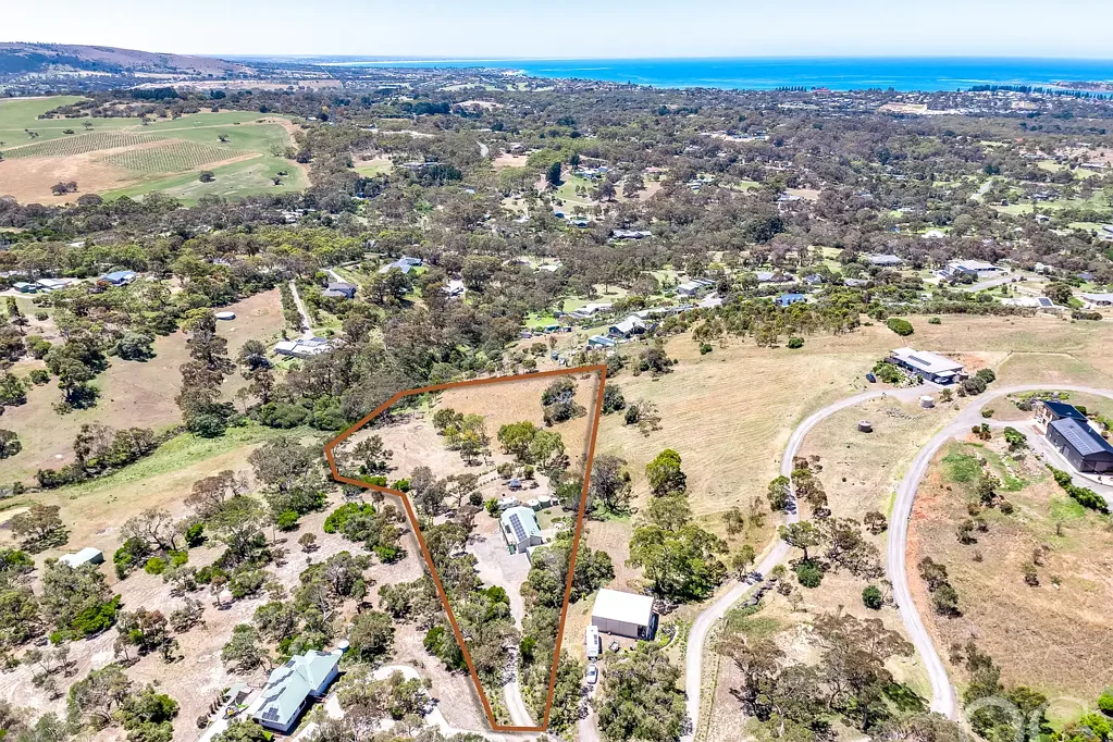 Lower Inman Valley 3ਬੈੱਡਰੂਮ Open the Door to a Treetop Oasis