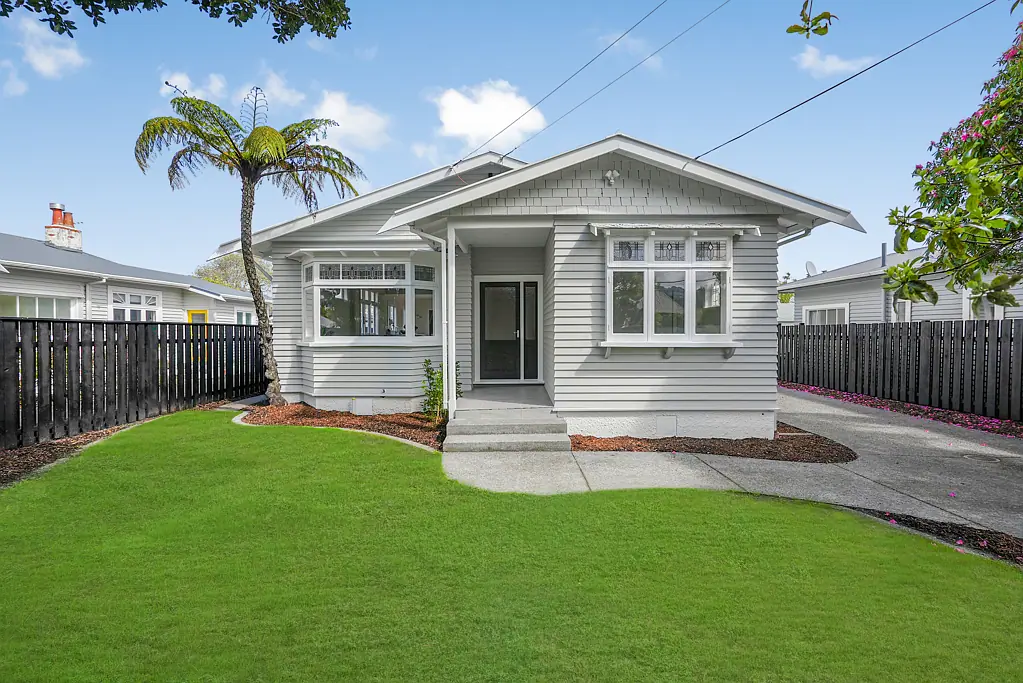 33 Whites Line West, Woburn, Lower Hutt, Wellington