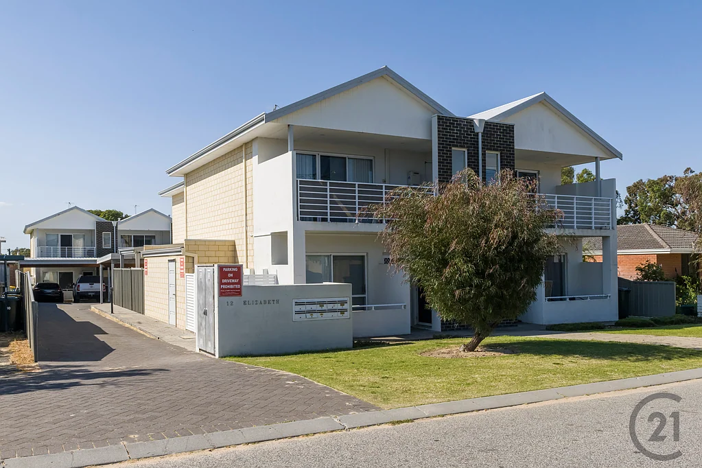 2/12 Elizabeth Street, Mandurah, WA 6210