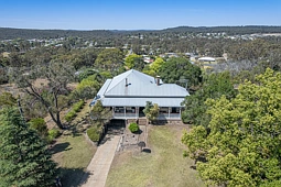 2A Andrews Road, Crows Nest
