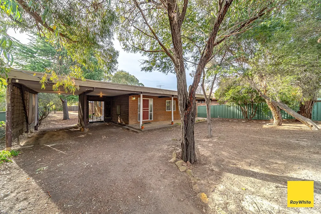 22 Lowndes Street, Kennington, VIC 3550