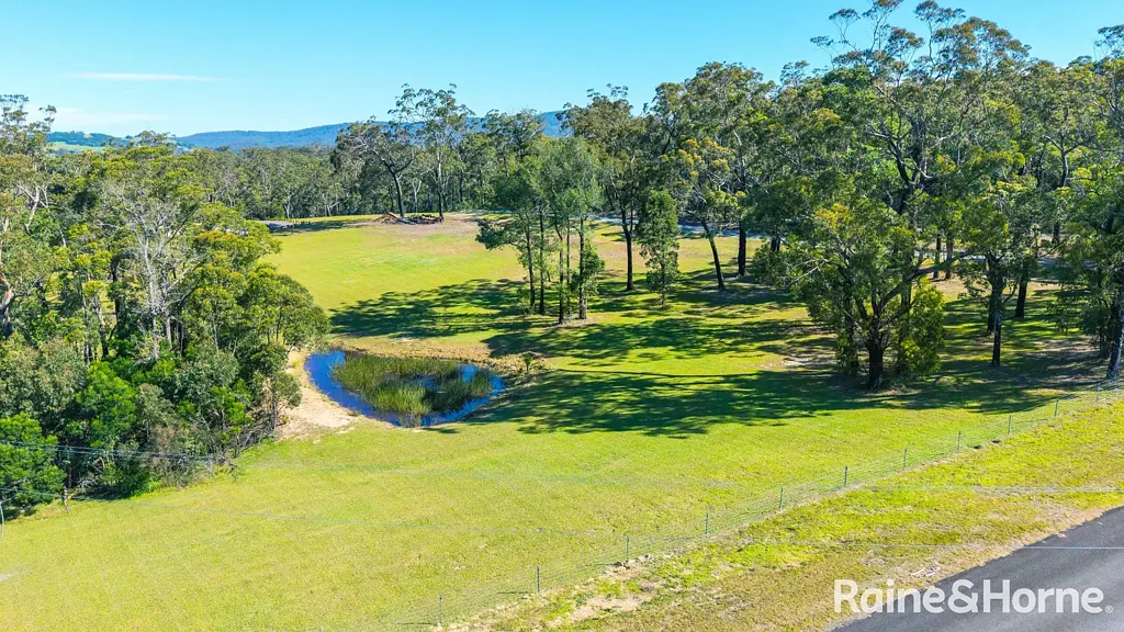 Little Forest 2.5 Acres of Peaceful Country Living