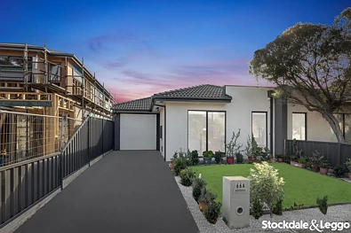 Laverton 3 Slaapkamer Stylish and Spacious Family Living in Prime Laverton Location - 66a Tyquin St