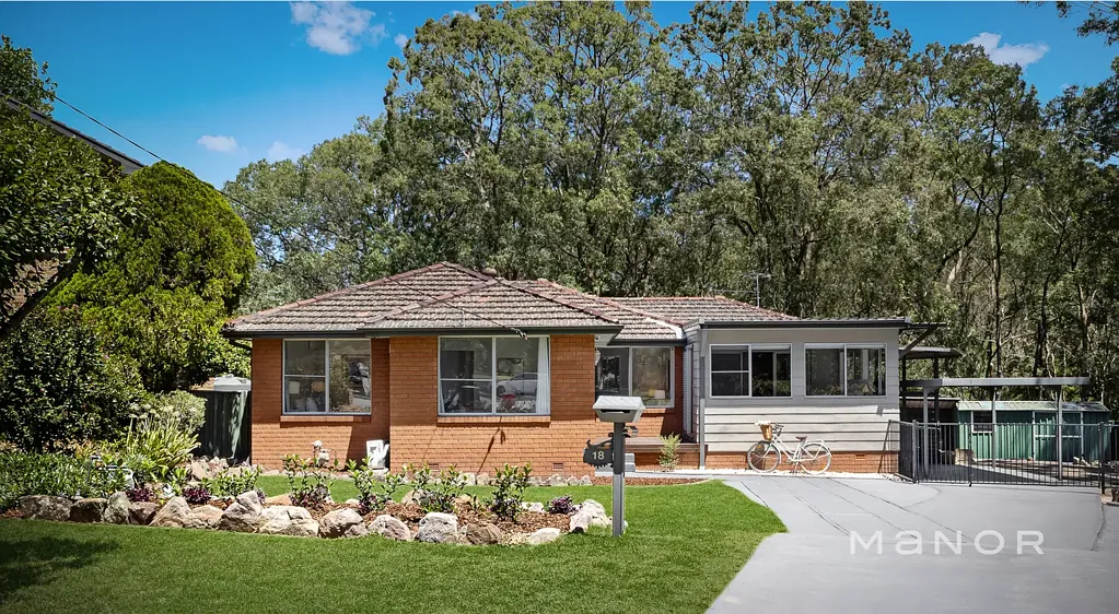 18 Wood Ridge Place, Baulkham Hills, NSW 2153
