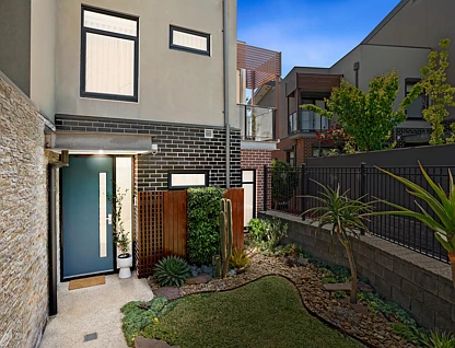 1/77 Atkinson Street, Chadstone, VIC 3148, 3 chambres, 2 salles de bain, Townhouse