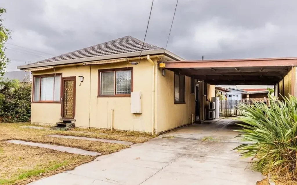 Affordable - Granny Flat & Great Location