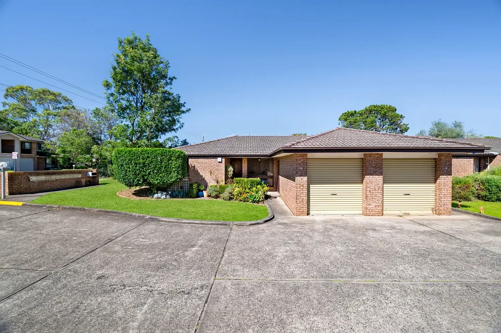 Leumeah 2Kwarto ABSOLUTELY STUNNING! CLOSE TO TRAIN STATION! TWO BEDROOM TOWNHOUSE!