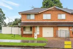 1 A KINGSTON PL, Abbotsbury