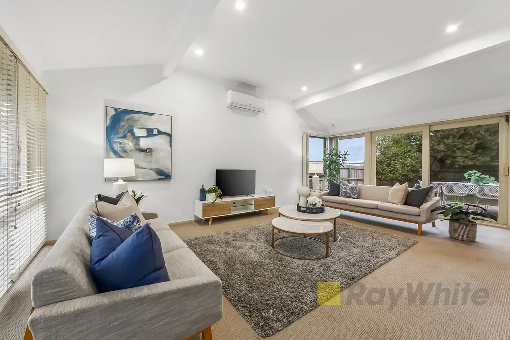 1 Saffron Drive, Hallam, VIC 3803