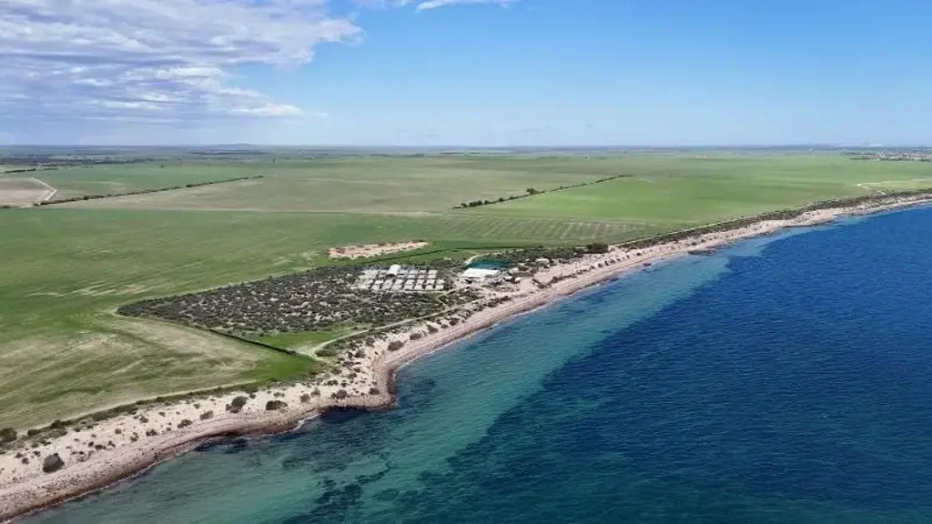 Streaky Bay 2房  ATTENTION INVESTORS & DEVELOPERS
** Amazing Opportunity - 11.3ha parcel of coastal land in Streaky Bay **