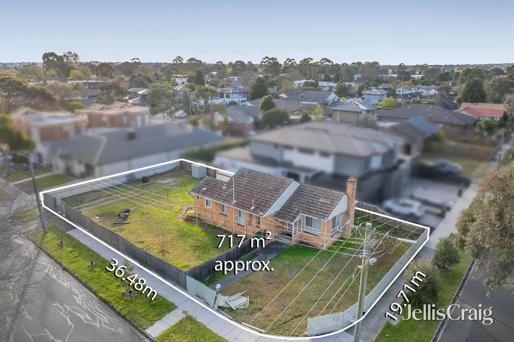 Heidelberg West 2 Bedroom 716m2 (approx.) GRZ1 Corner Landholding