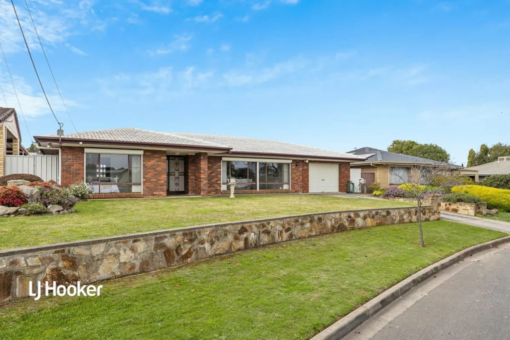 39 Saturn Crescent, Modbury North, SA 5092
