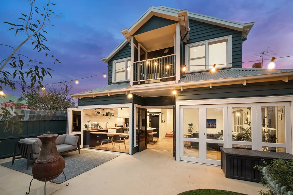 17 Wales Street, Kingsville, VIC 3012