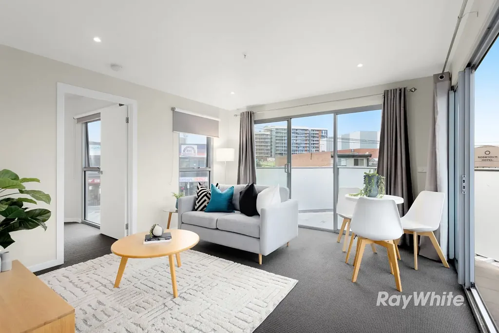 2/40 Koornang Road, Carnegie, VIC 3163