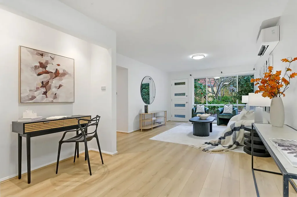 Normanhurst 3कमरा Single-Level Luxury in a Prime Setting