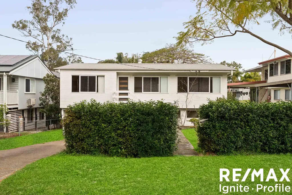 27 Stephenson Street, Oxley, QLD 4075