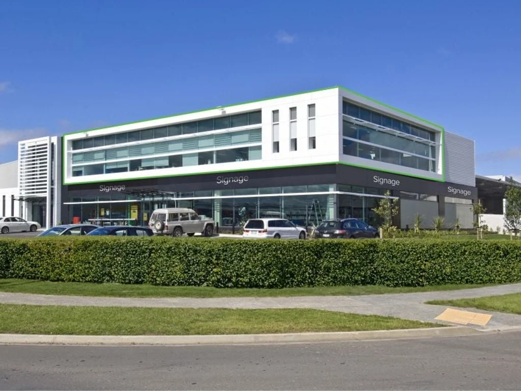 East Tamaki Prime Corner Office | El Kobar Drive
