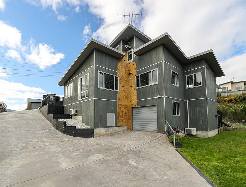 7 Ensor Street, Burnside, Dunedin, 4部屋, 2バスルーム, House