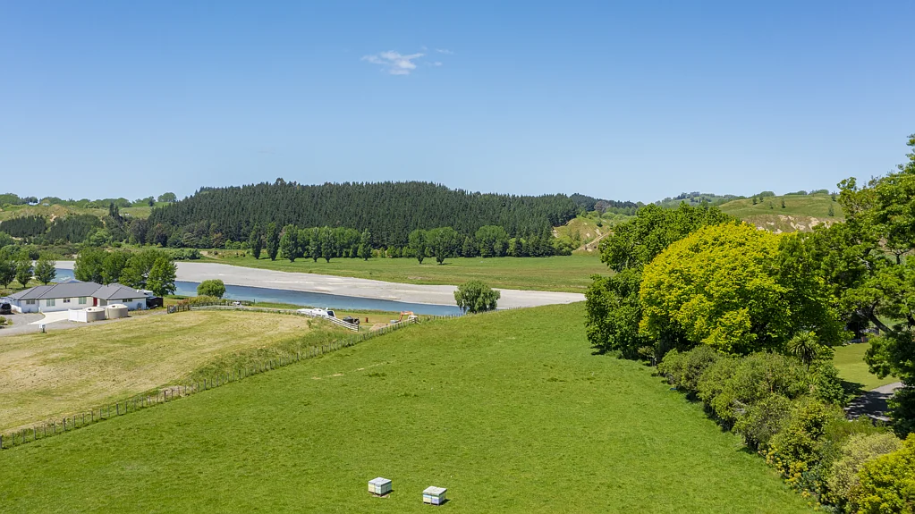 Otane Prime bareland with river access - title issued!