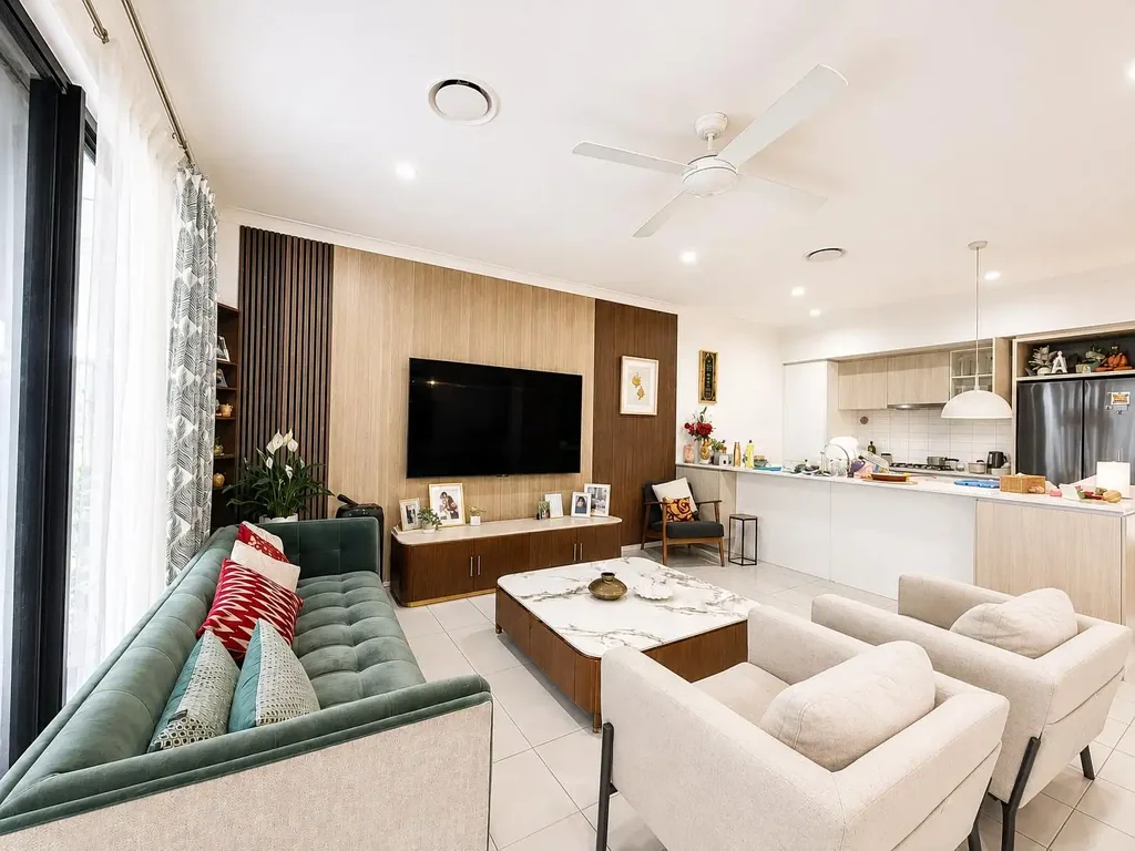 Modern 3-Bedroom Family Home with Large Balcony, Upstairs Lounge & Undercover Entertaining Area in Prime Blacktown Location