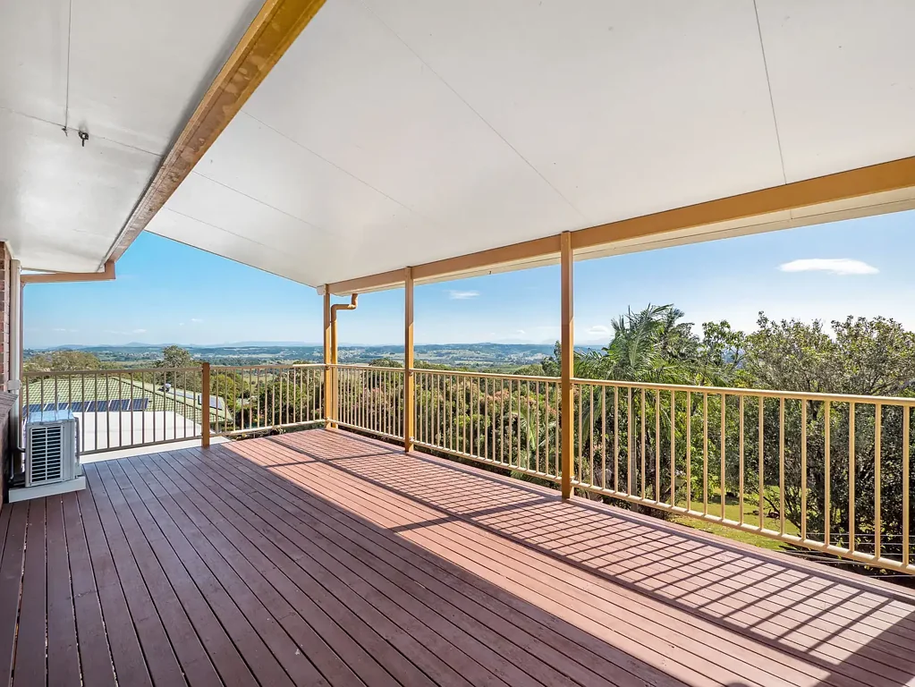 Goonellabah 4房  Spectacular Views, Substantial Home