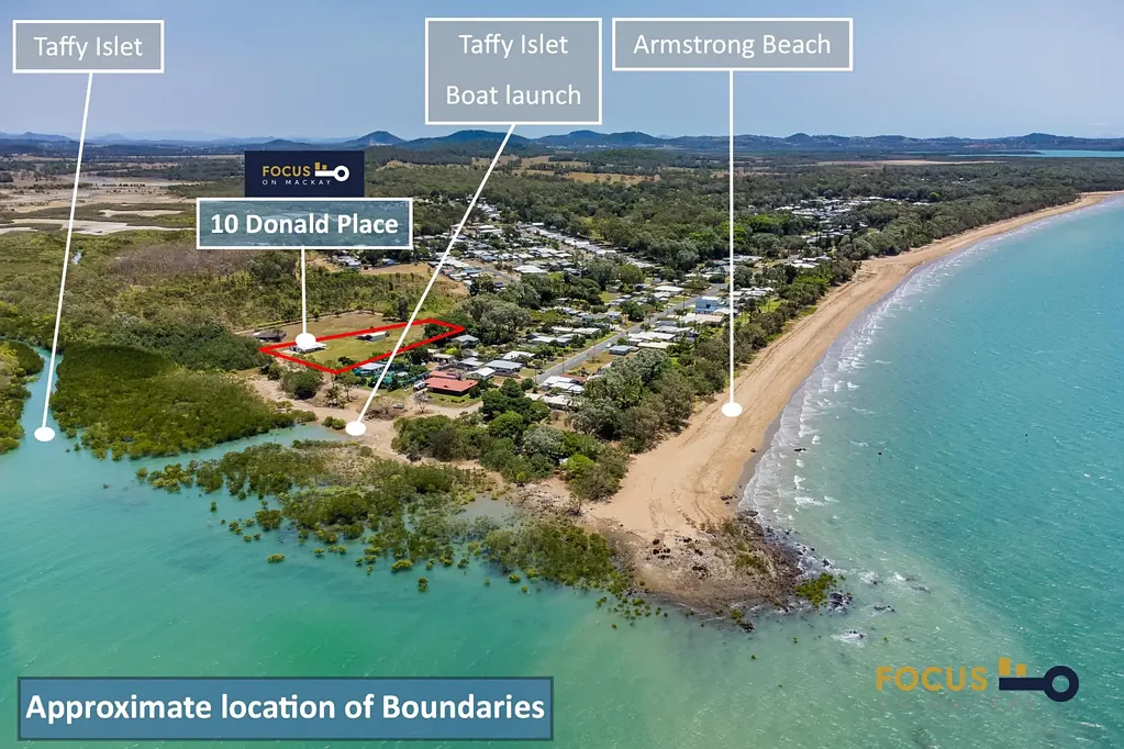 10 Donald Place, Armstrong Beach, QLD 4737
