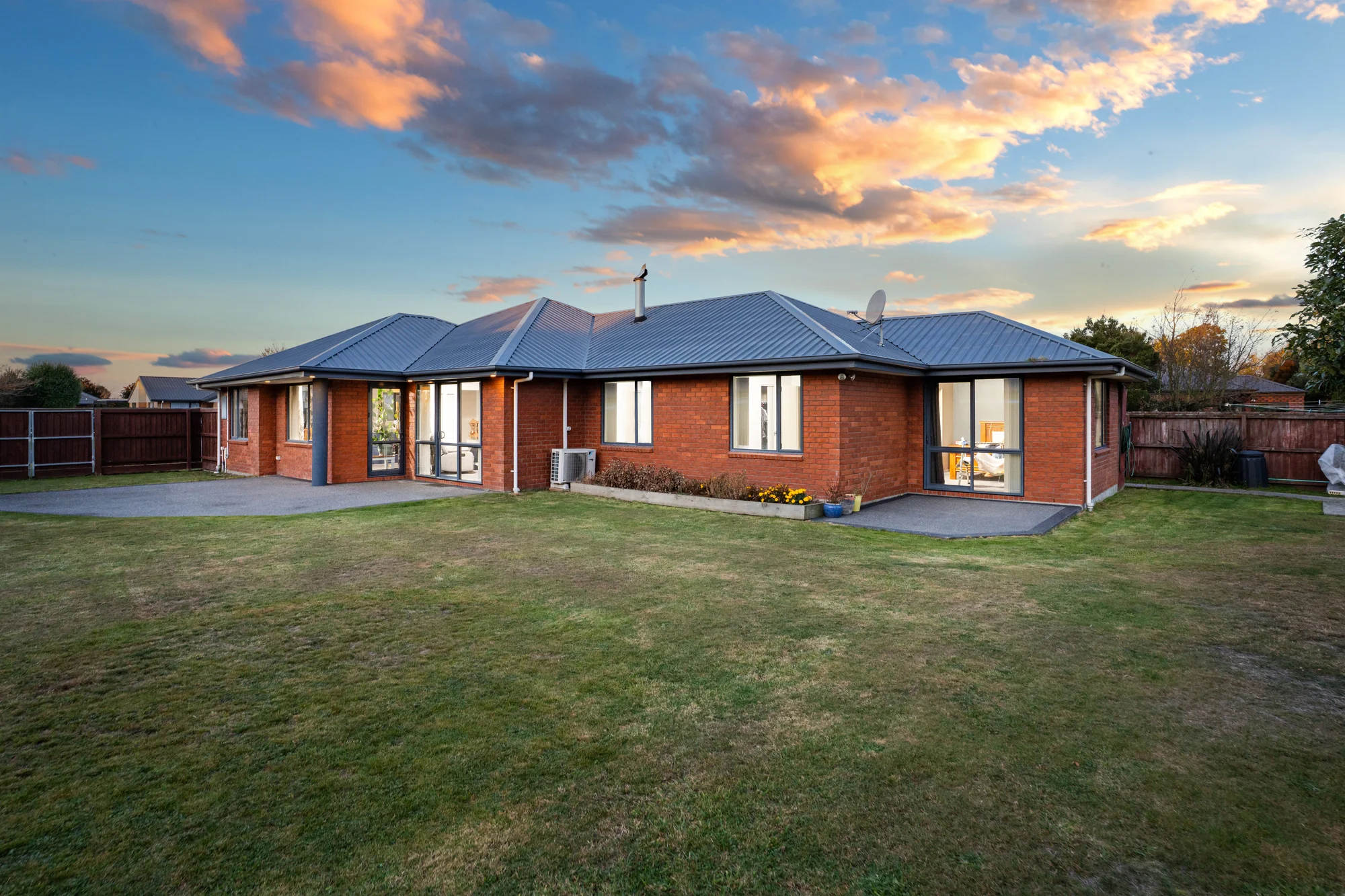 Rolleston 4 Bedroom Big House, Huge Section - FINAL WEEK ON THE MARKET!
