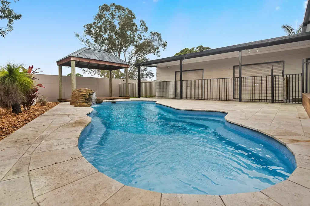 Albion Park 4房  Resort-Style Family Entertainer