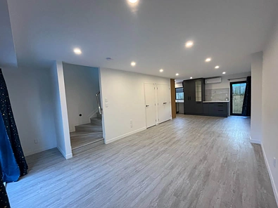 New Home Awaits - 3 bedroom townhouse in Mt We...