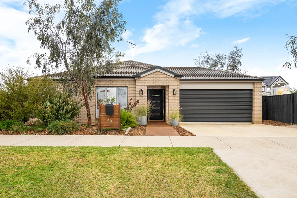 45 Moreillon Boulevard, Bannockburn, VIC 3331