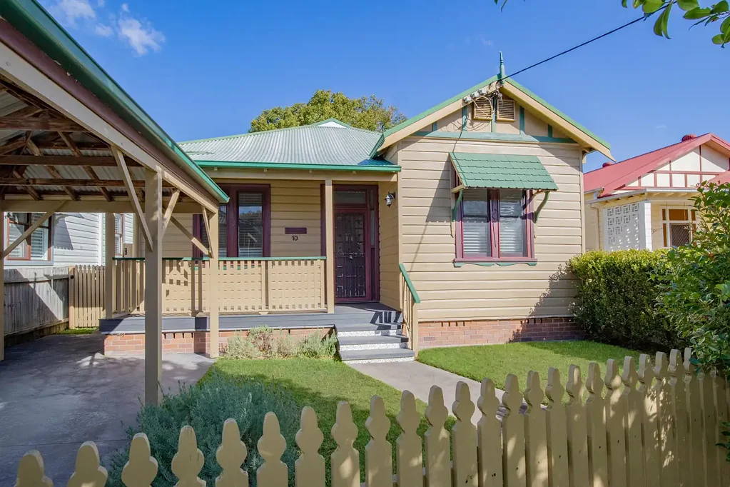 New Lambton 4 Bedroom Timeless Charm Meets Modern Comfort in the Heart of New Lambton
